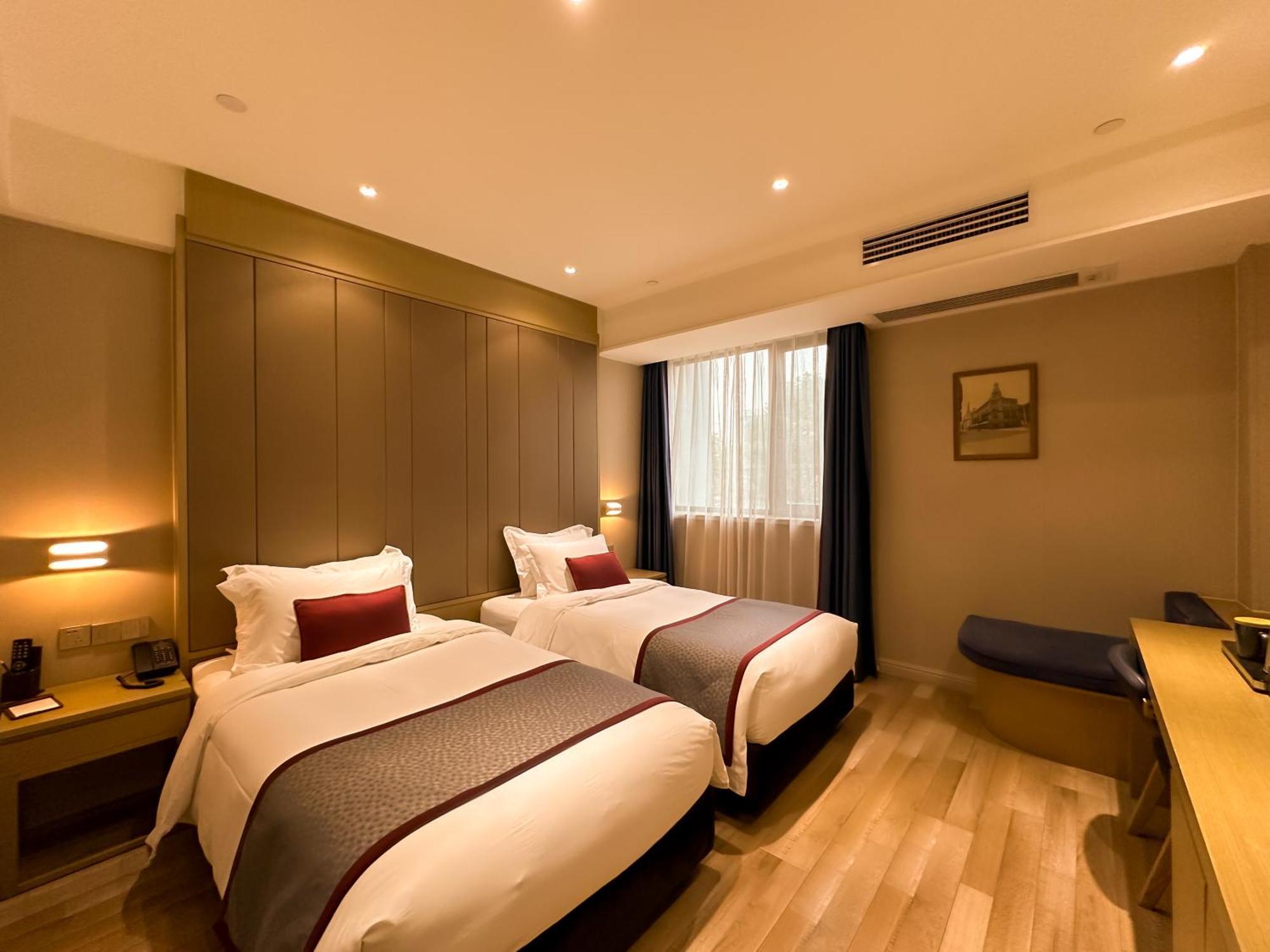 Shanghai-Deco Hotel-Free Shuttle Bus To Pudong Airport And Disneyland Eksteriør bilde